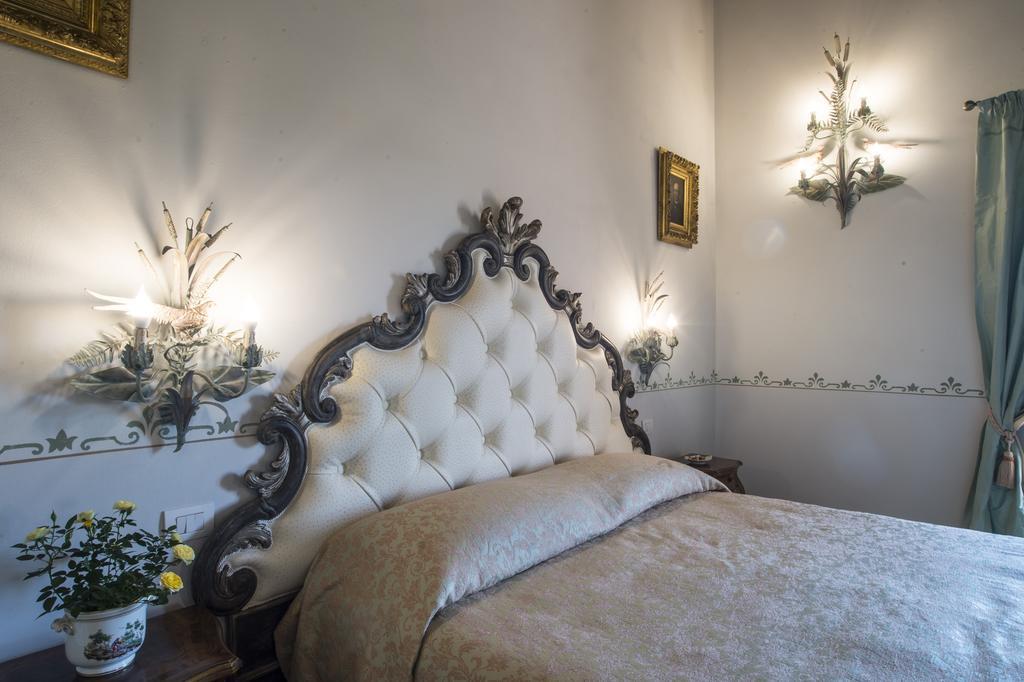 Palazzo Pacini Hotel Коле Вал д'Елза Екстериор снимка